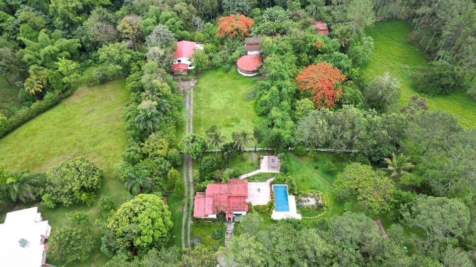 Haus Unter Palmen Villa Jarabacoa Eksteriør billede
